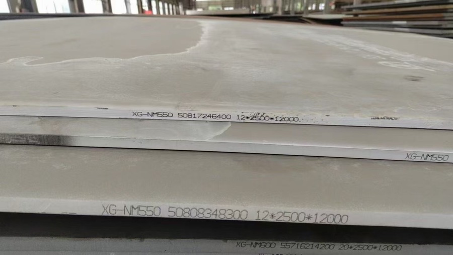 Wear resistant steel